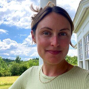 Meet your Posher, Lauren